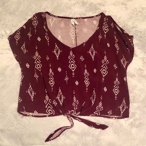 🔴MUDD Cold Shoulder Aztec Crop